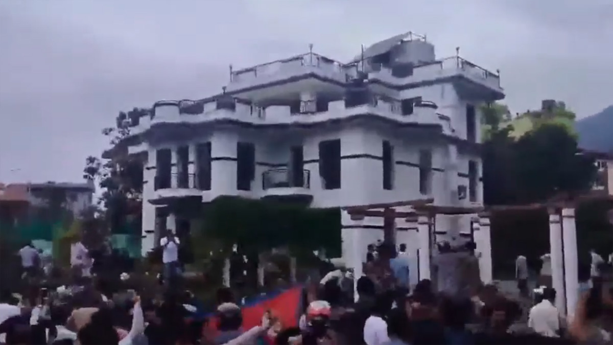 देउवा निवास बूढानीलकण्ठमा आगजनी