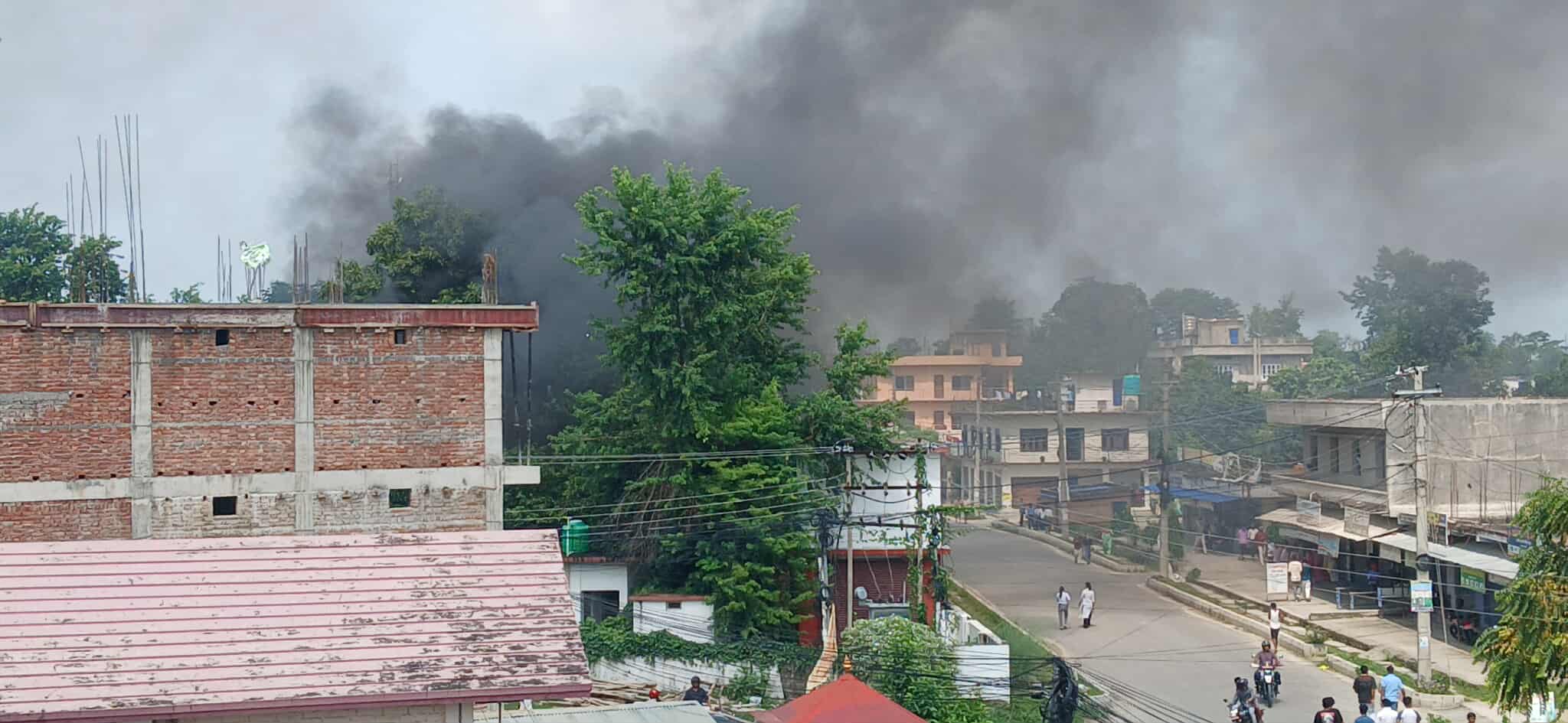 सुदूरपश्चिम प्रदेश प्रमुखको कार्यालयमा आगजनी