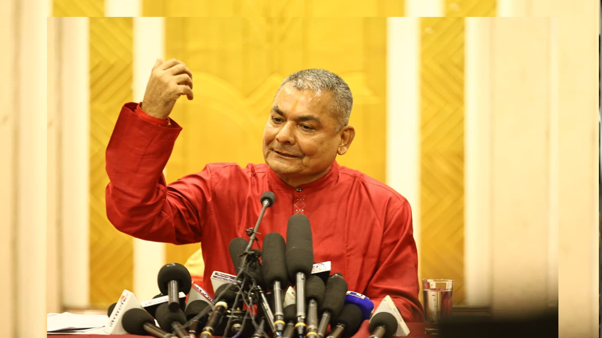 दुर्गा प्रसाईंले खोले नागरिक बचाउ दल, को–को छन् केन्द्रीय समितिमा ?