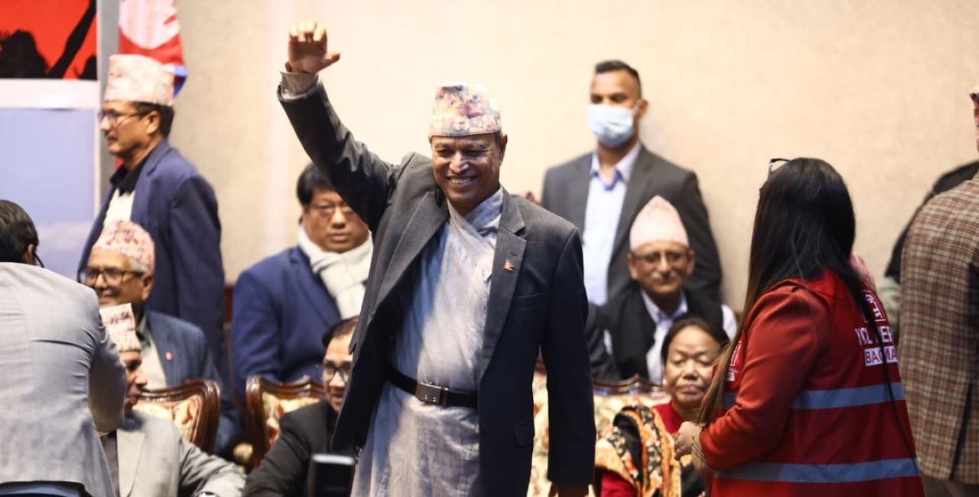 संकटमा जसलाई धोका दिए, अहिले उनीहरूकै शरणमा पुगे