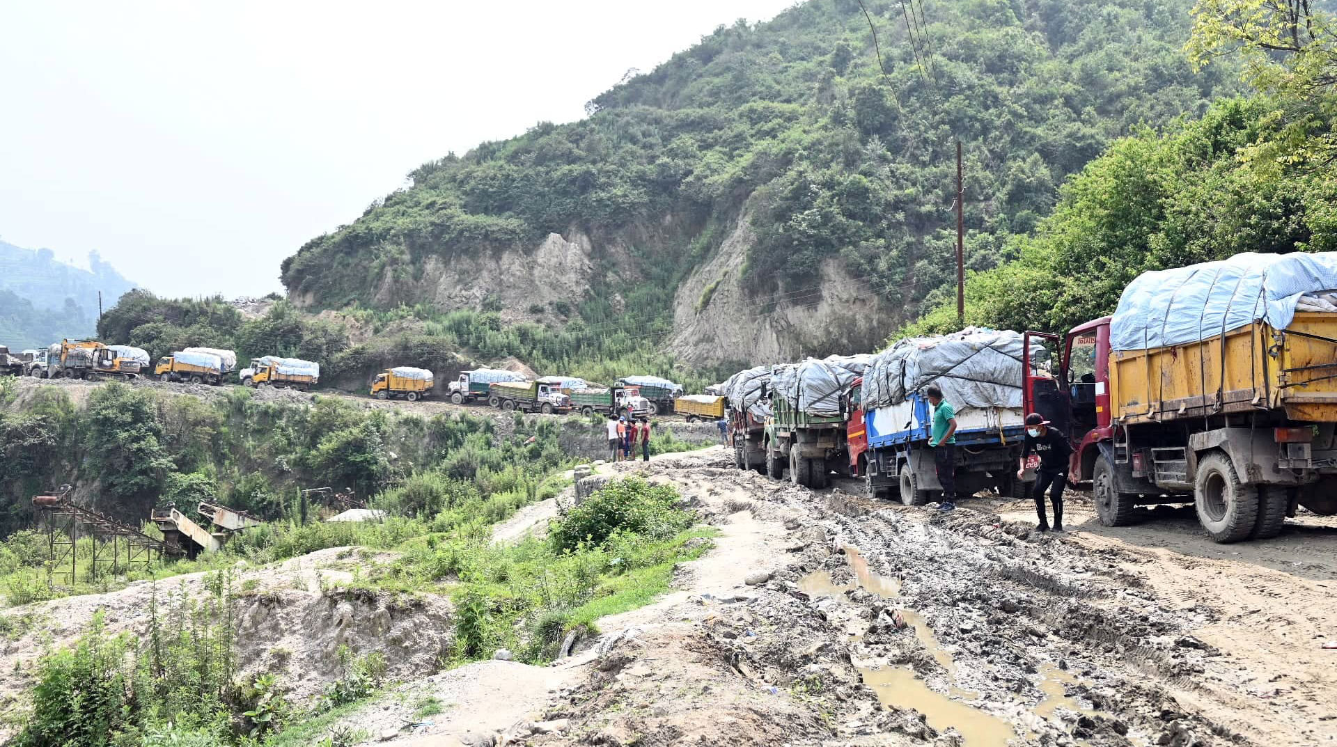 फोहोरको गन्धले ककनीको कृषि उत्पादनमा ह्रास, बस्ती स्थानान्तरण गर्न माग 