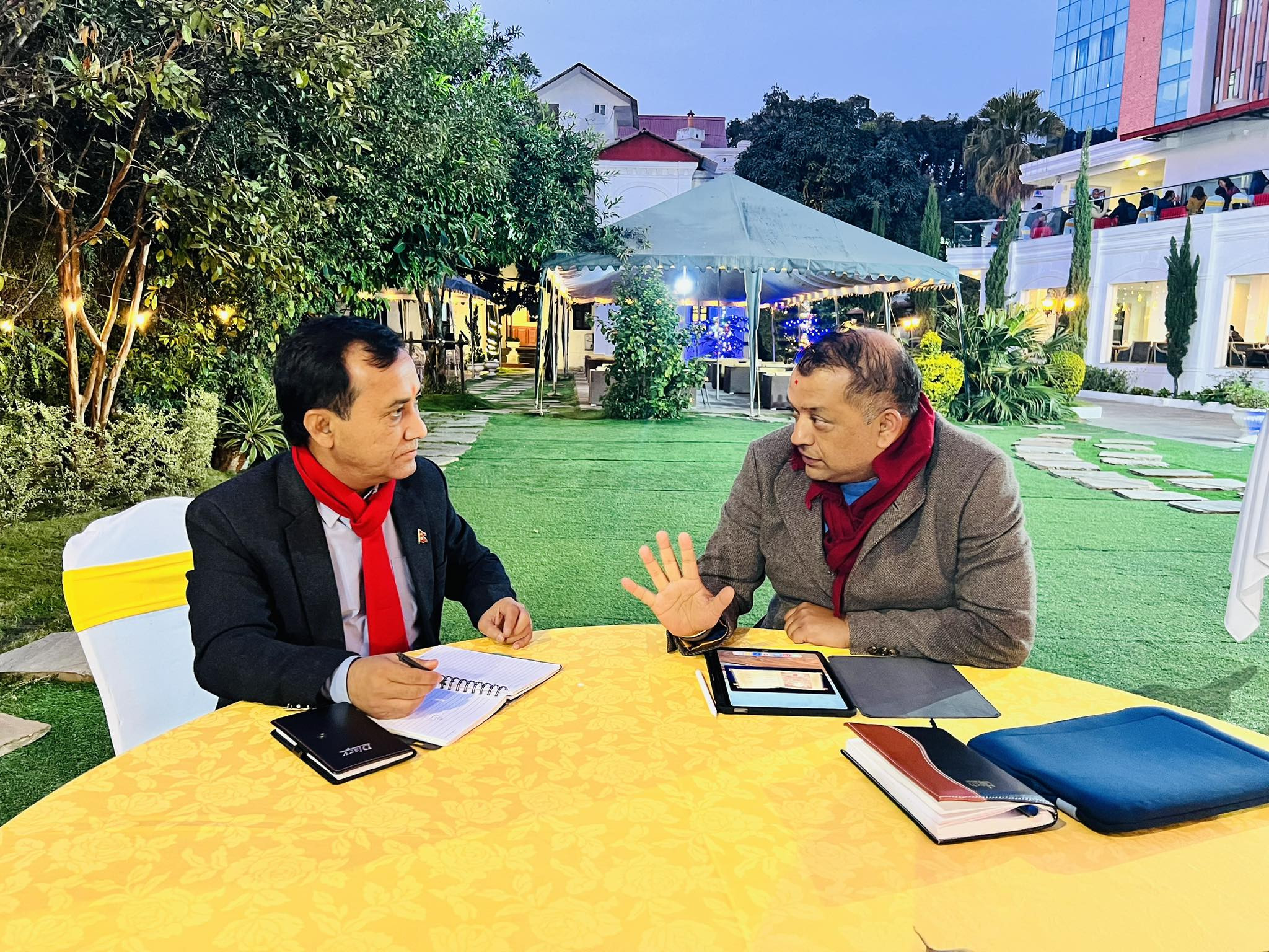 विशेष महाधिवेशनको पक्षमा खुल्दै कांग्रेसका जिल्ला कार्यसमितिहरू