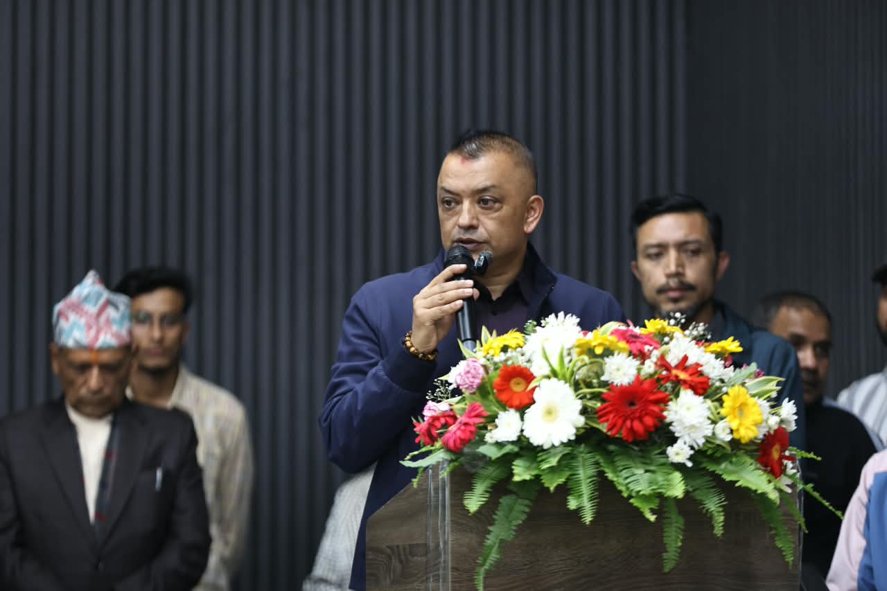 पार्टी सभापतिको शपथ ग्रहणपछि गगनले भने– यो अहंकारको श्रीपेच होइन, जिम्मेवारीको भूमिका हो
