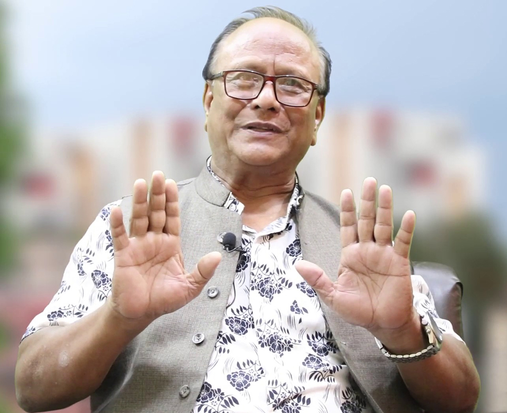 ३० घण्टा मन्त्री बनेका गजेन्द्र हमाल भन्छन्– विवादमा मुछिनुभन्दा छाडिदिएँ