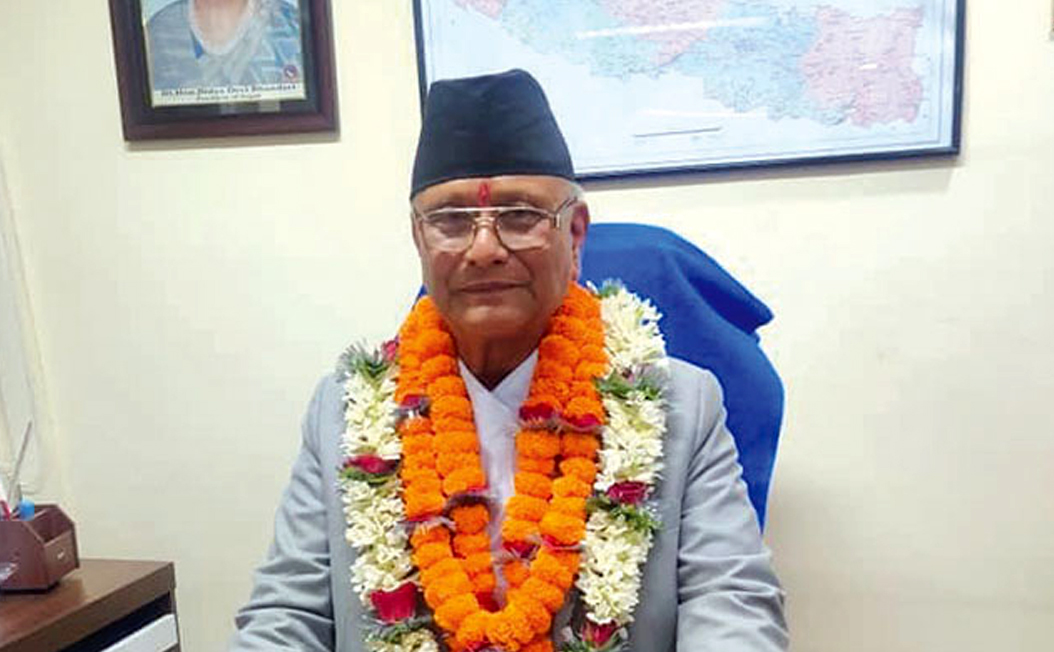 देउवा–चोलेन्द्र लेनदेनमा मन्त्री बनेका हमाल कांग्रेस केन्द्रीय सदस्य उठ्दै