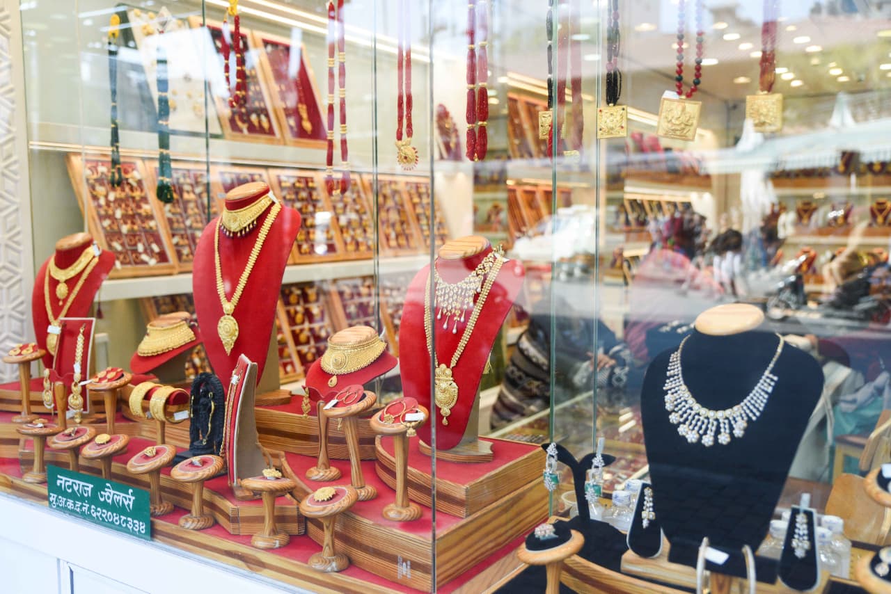 सुनको मूल्य फेरि २ लाख ६० हजारमाथि, चाँदी उच्च विन्दुमा