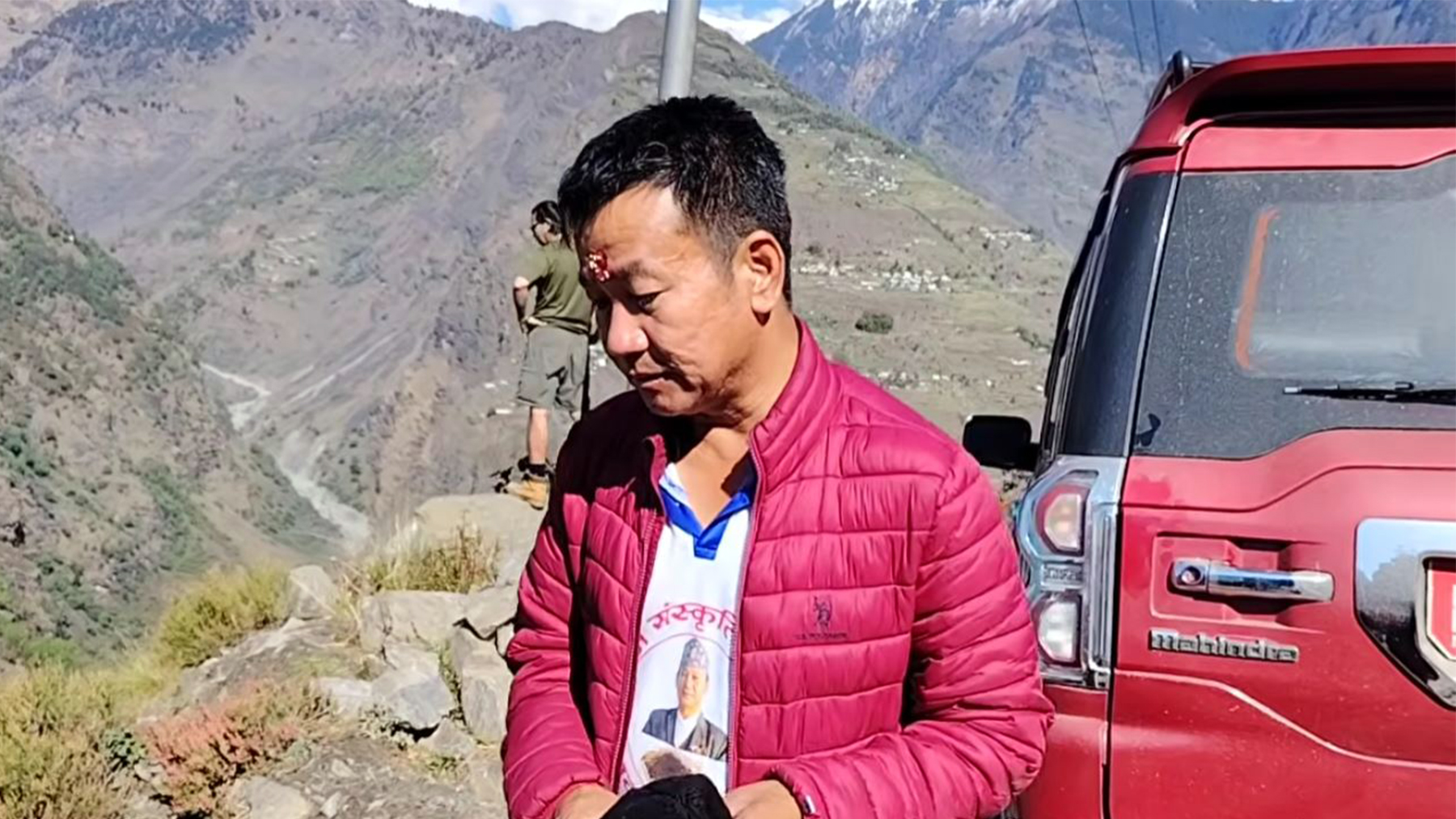 दार्चुलाबाट ‘भक्कानिएको हृदयमा गहिरो चोट लिएर’ काठमाडौं फर्किए हर्क साम्पाङ