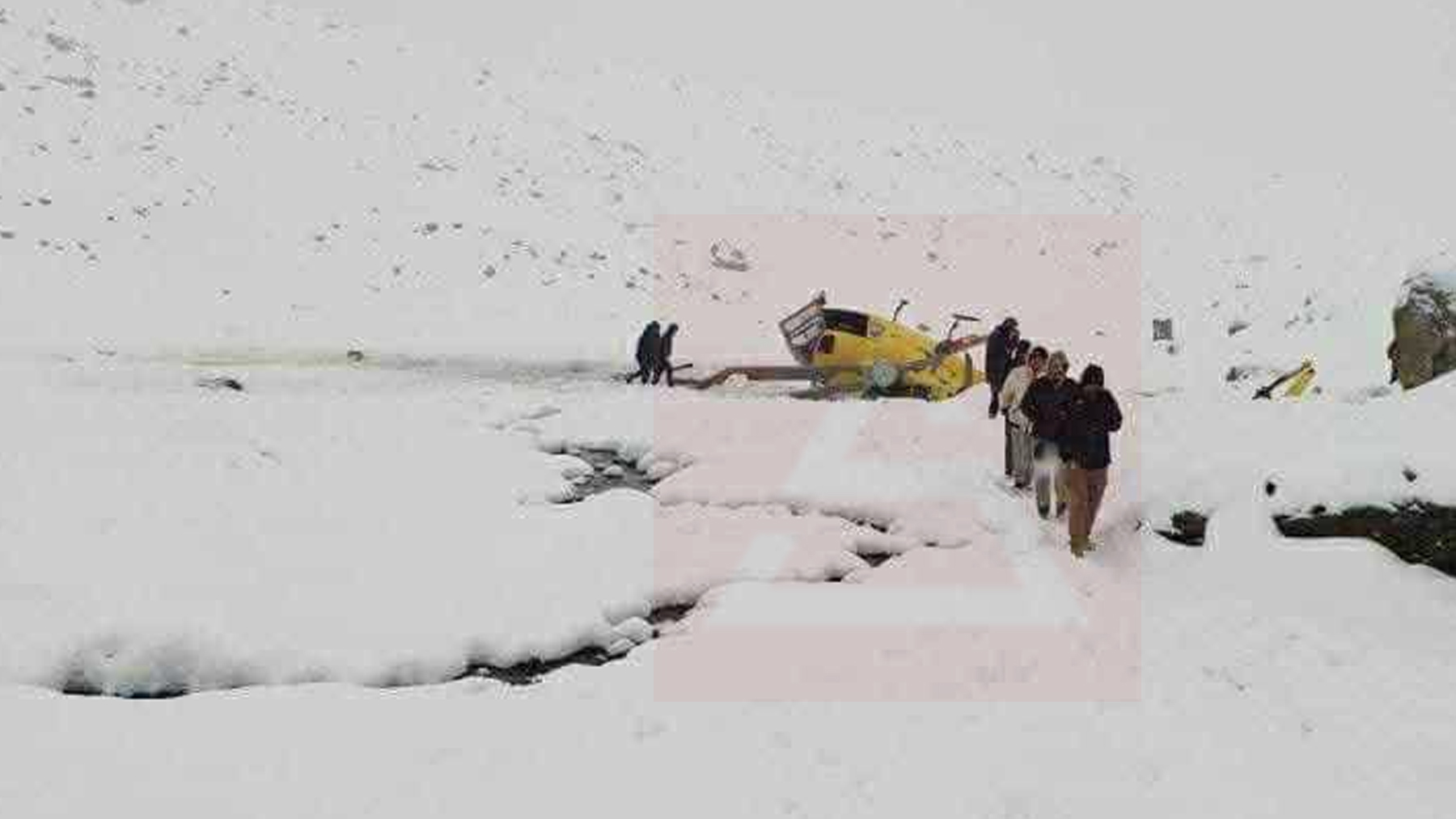 अपडेट: खराब मौसमका बाबजुत लुक्लाबाट पौने आठ बजे उडेको थियो दुर्घटनाग्रस्त हेलिकोप्टर (भिडियोसहित)