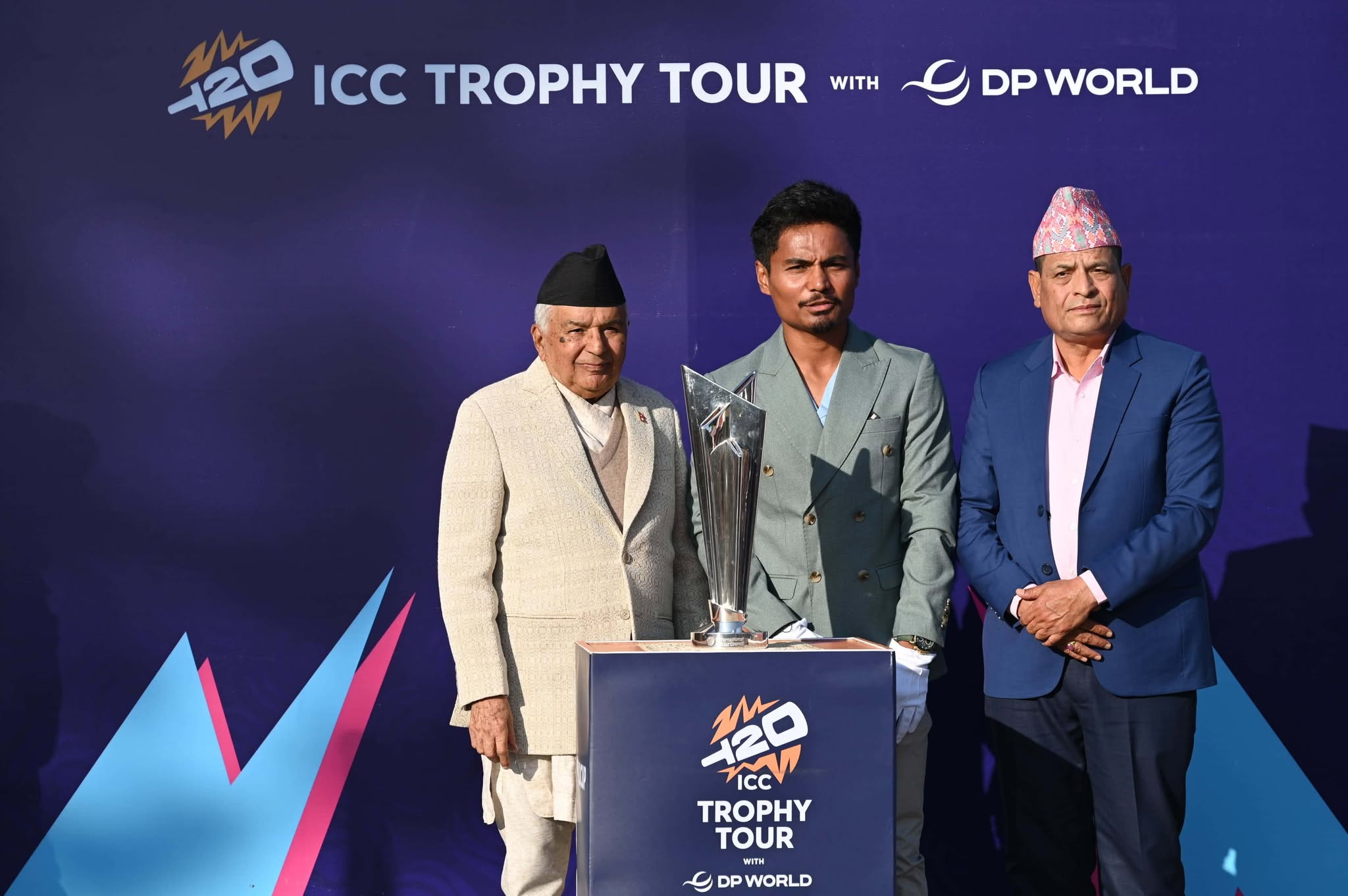 नेपालका तीन स्थानमा भोलि आईसीसी टी– २० विश्वकपको ट्रफी प्रदर्शन हुने