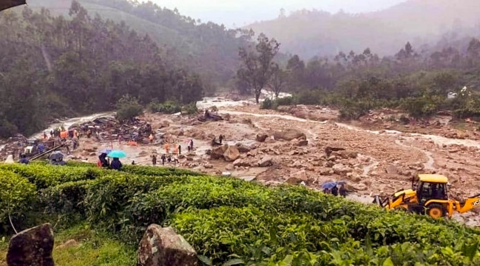 भारतको केरलामा भीषण पहिरोः हालसम्म १९ जनाको मृत्यु भएको पुष्टि, सयौँ बेपत्ता