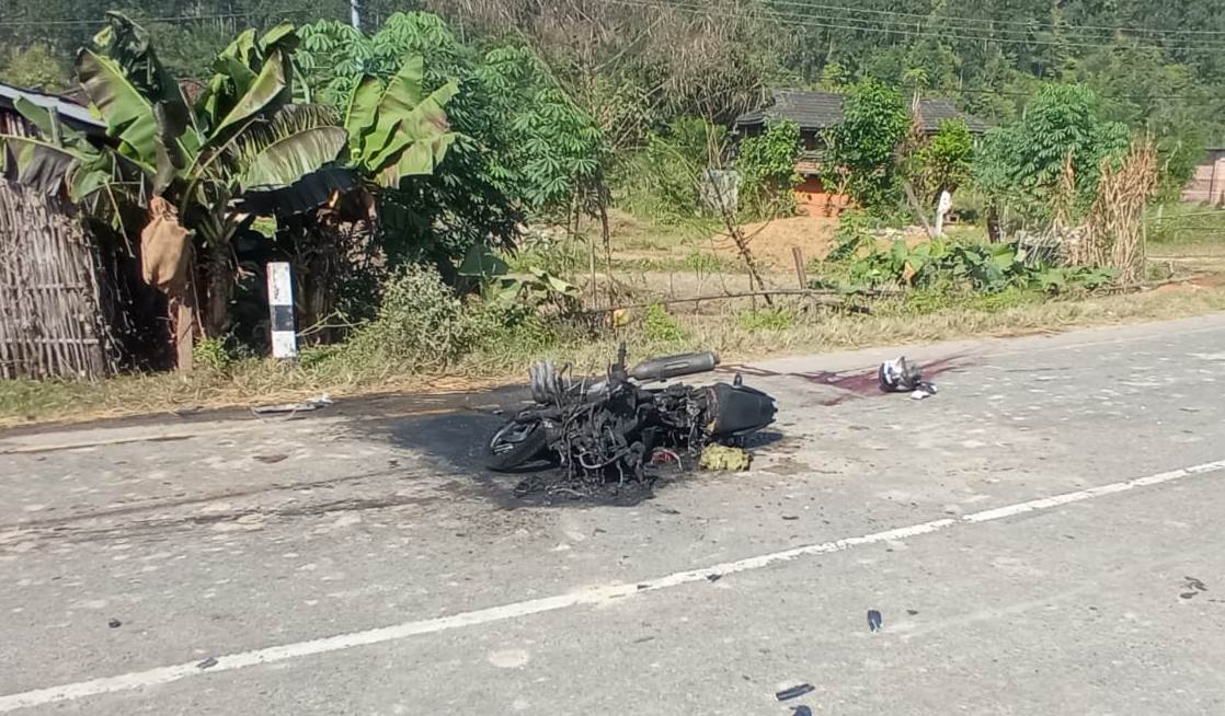 सिन्धुलीमा सवारी दुर्घटना : दुई जनाको मृत्यु, चार जना घाइते