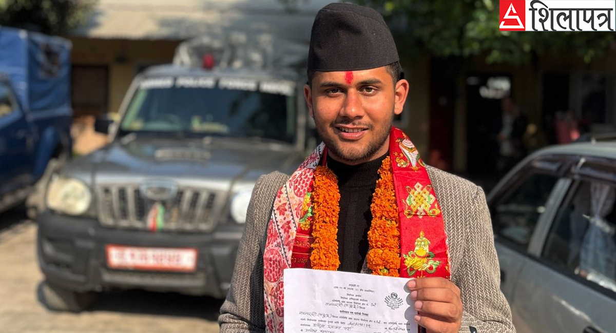 नवलपुर २ मा मनिष खनालले दिए रास्वपाबाट उम्मेदवारी