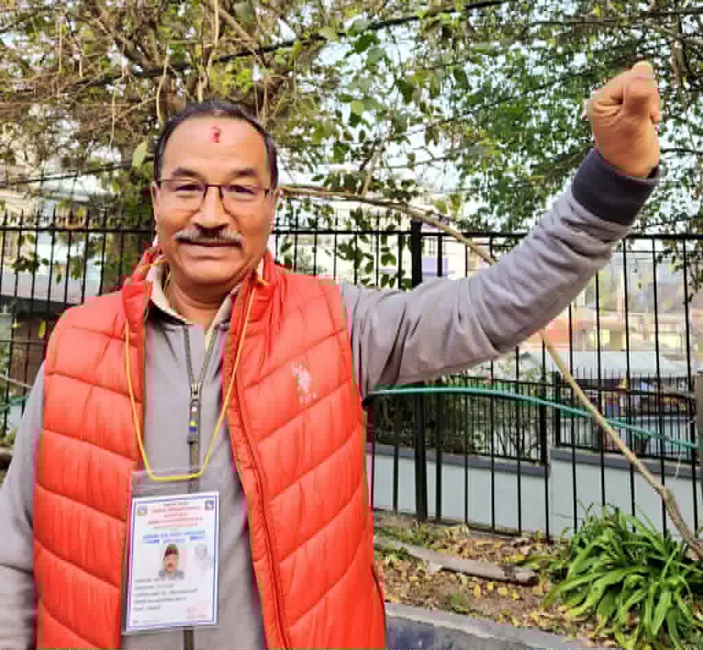 कमल थापाले गरे मतदान, सबै मतदातालाई सहभागी हुन आग्रह