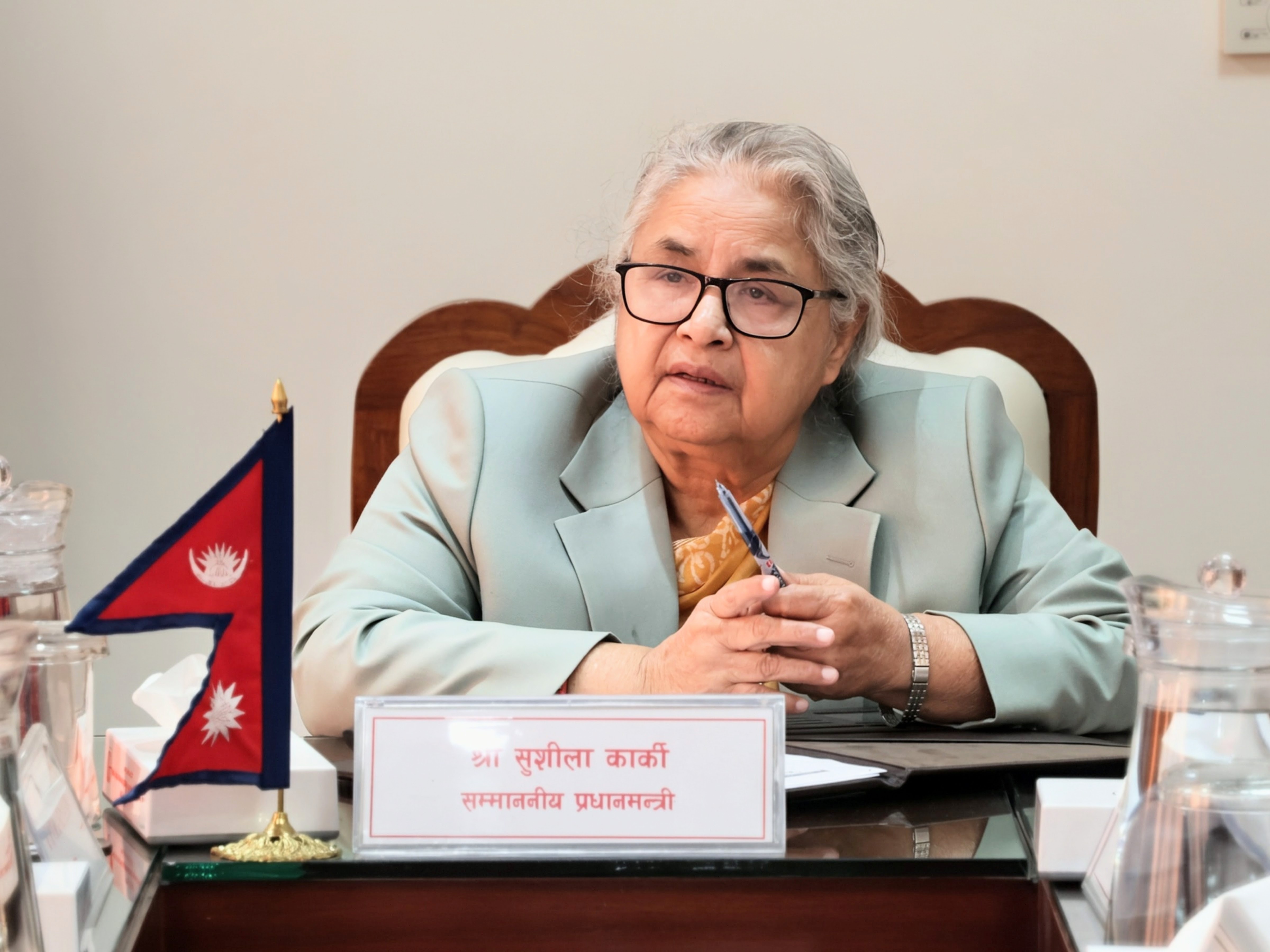 सिंहदरबारमा मन्त्रिपरिषद्को बैठक जारी