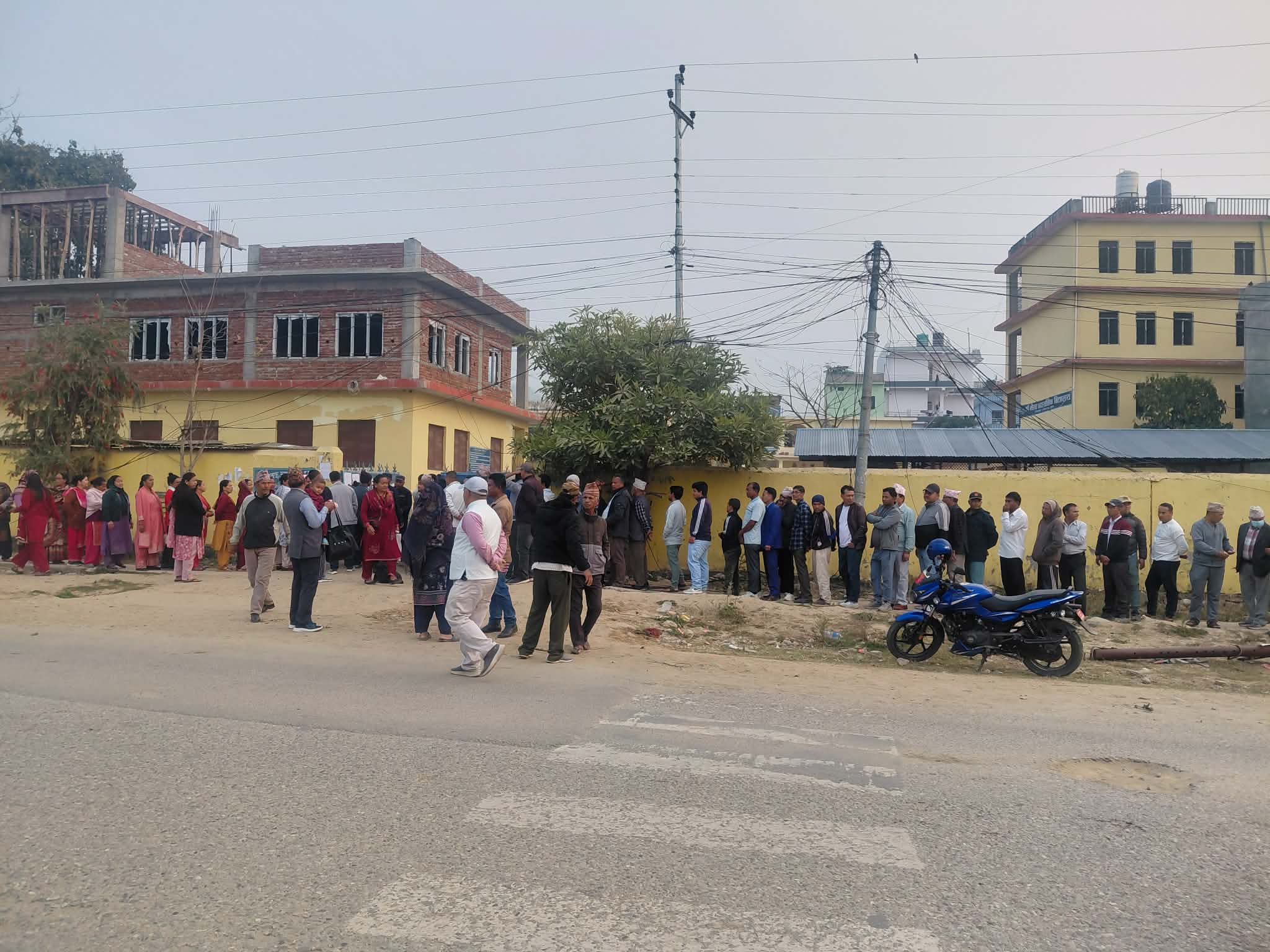 कर्णालीमा मतदान सुरु