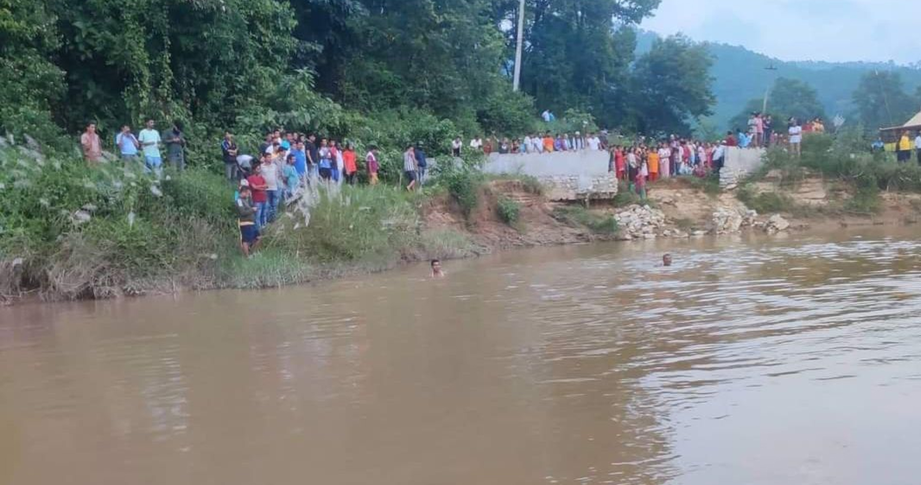 हेटौँडाको कर्रा खोलामा तीन बालक बेपत्ता
