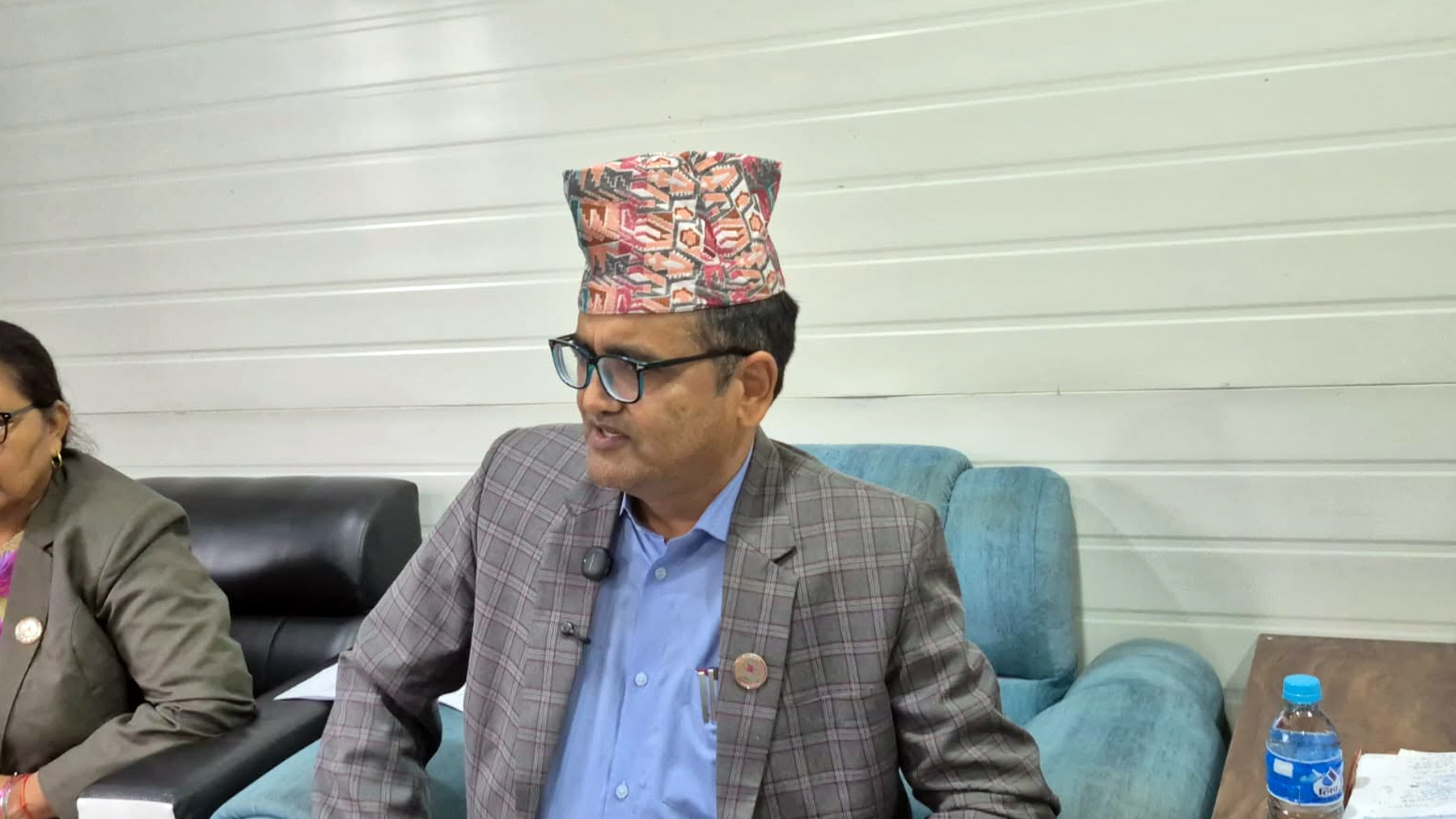 सुदूरपश्चिममा सरकार गठन भएको तीन सातामै सुरु भयो मुख्यमन्त्री भट्टलाई हटाउने खेल
