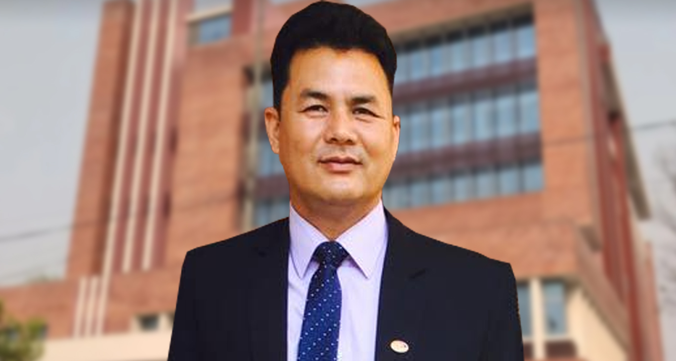 संवैधानिक इजलासमा खम्ब खातीको बहस– विकल्प हुँदाहुँदै संसद विघटन असंवैधानिक