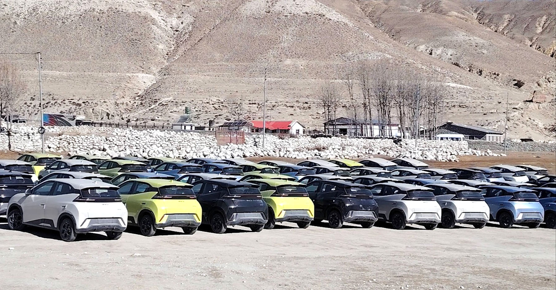 मुस्ताङ भन्सारबाट ११ अर्बको समान आयात/निर्यात, नेपाल–चीनबीचको व्यापार चलायमान