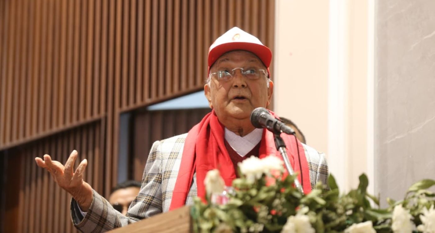 प्रधानमन्त्रीलाई ओलीको प्रश्न– फेरि विद्रोह हुन्छ भन्या के, योजना हो कि अनुमान ?