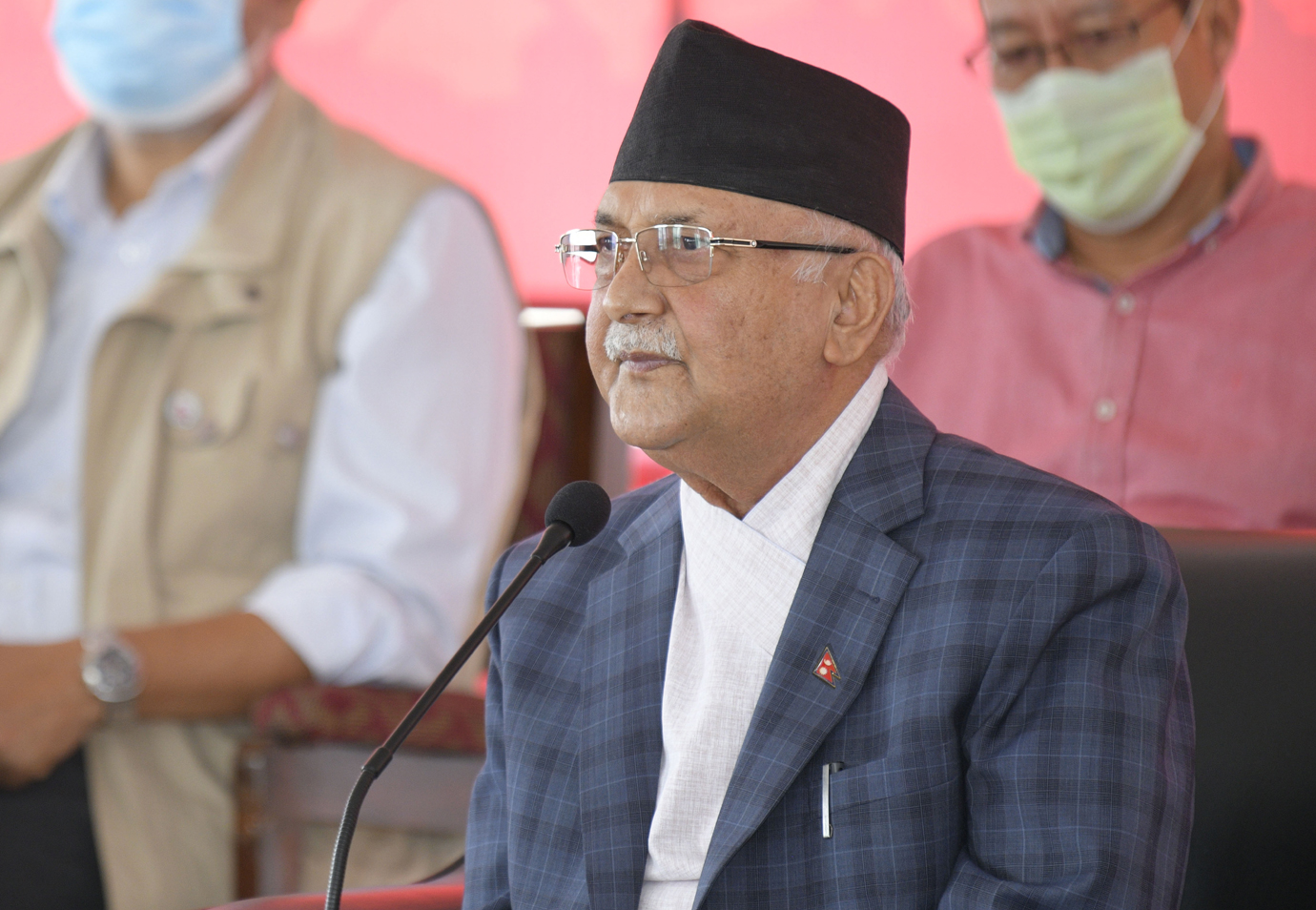 माधव नेपालको साथ छोड्‍नेलाई पक्षपात नगरी जिम्मेवारी दिन्छु : अध्यक्ष ओली