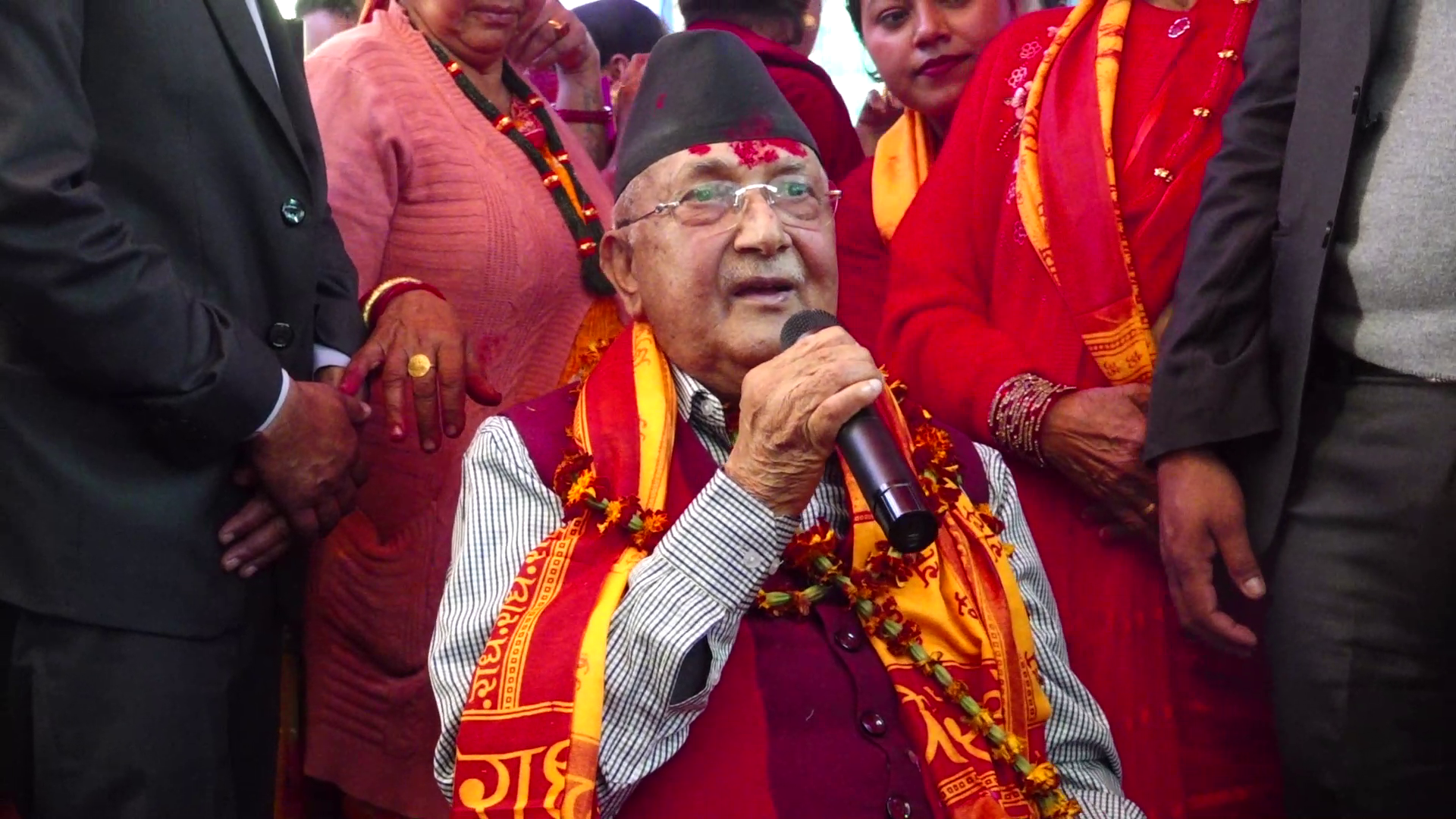 देशको गौरवपूर्ण सभ्यता र संस्कृतिमाथि हमला भइरहेको छ : ओली