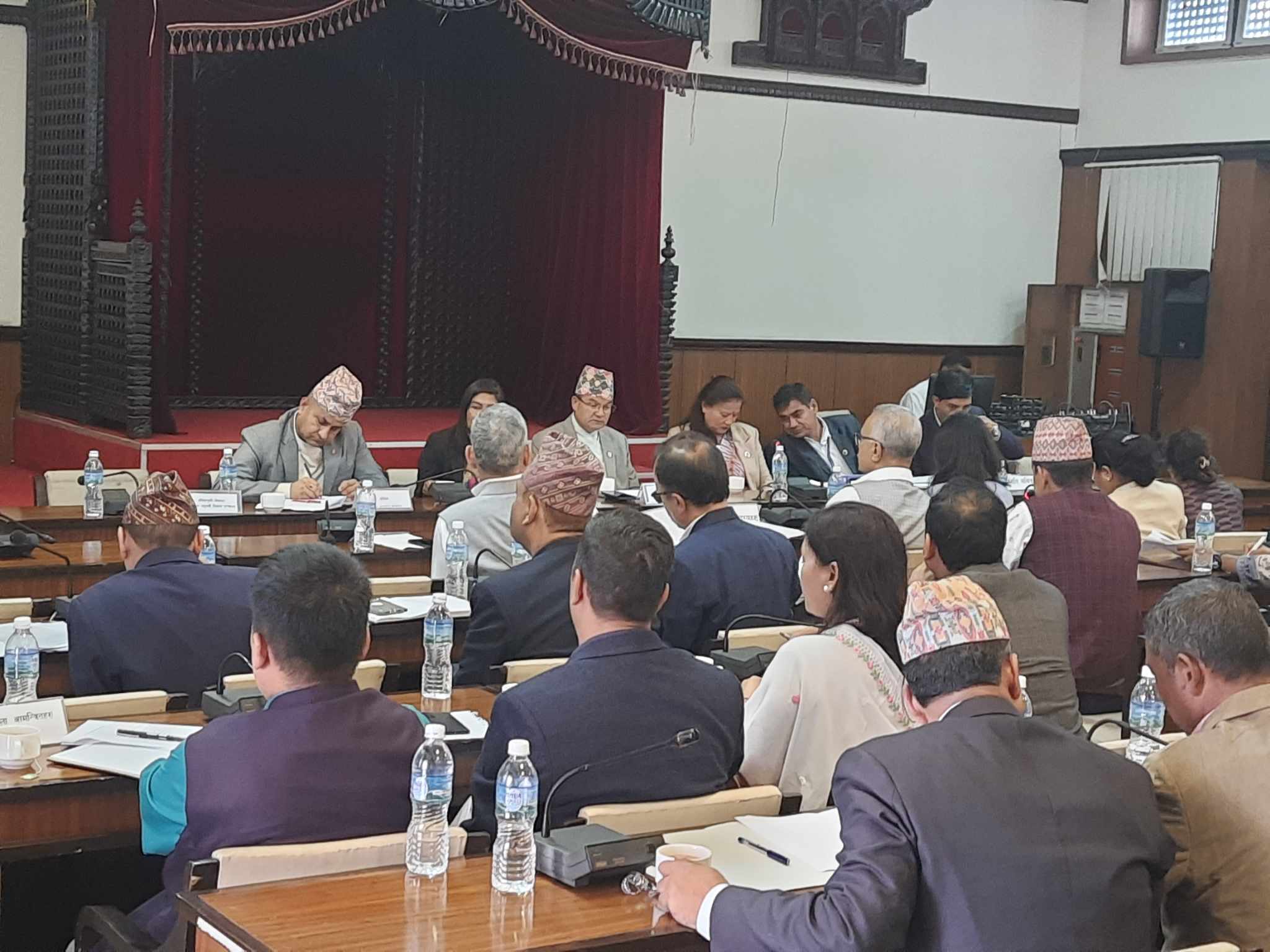 सरकारलाई कृषि समितिको निर्देशन- बाँदर नियन्त्रणका उपाय अध्ययन गरी एक महिनाभित्र समितिमा पेस गर्नू 