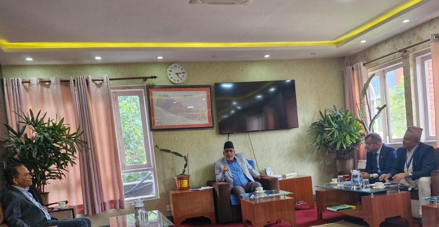 कृषि कर्जालाई सरलीकृत गरिदिन मन्त्री अधिकारीको आग्रह