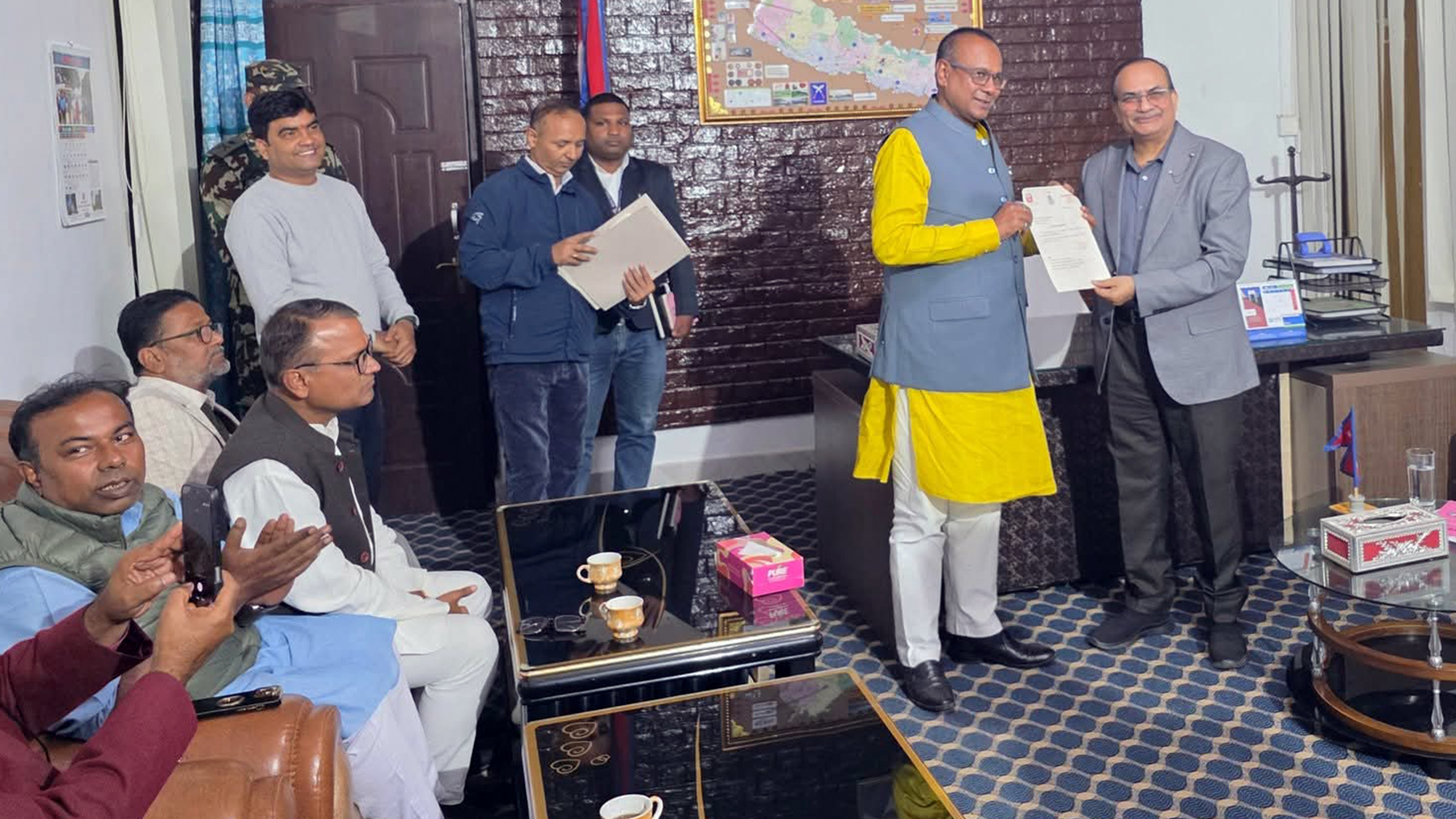 करिब चार महिना लामाे रस्साकस्सीपछि मधेश सरकारमा कांग्रेसले कसरी मार्‍यो बाजी ?