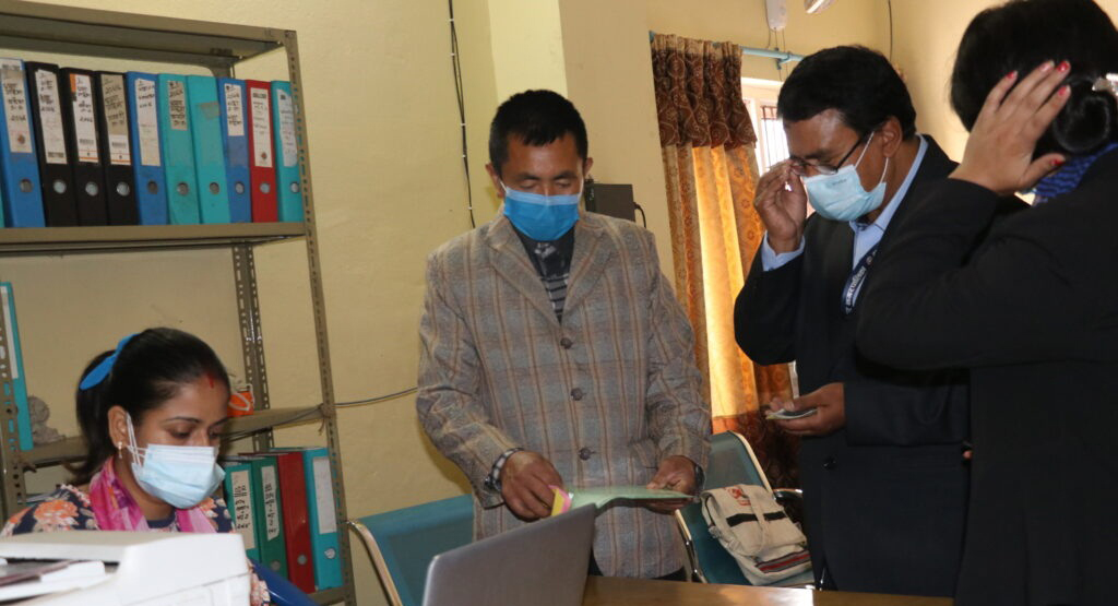 राष्ट्रियसभा निर्वाचन : नेमकिपाका तामाङले गरे उम्मेदवारी दर्ता
