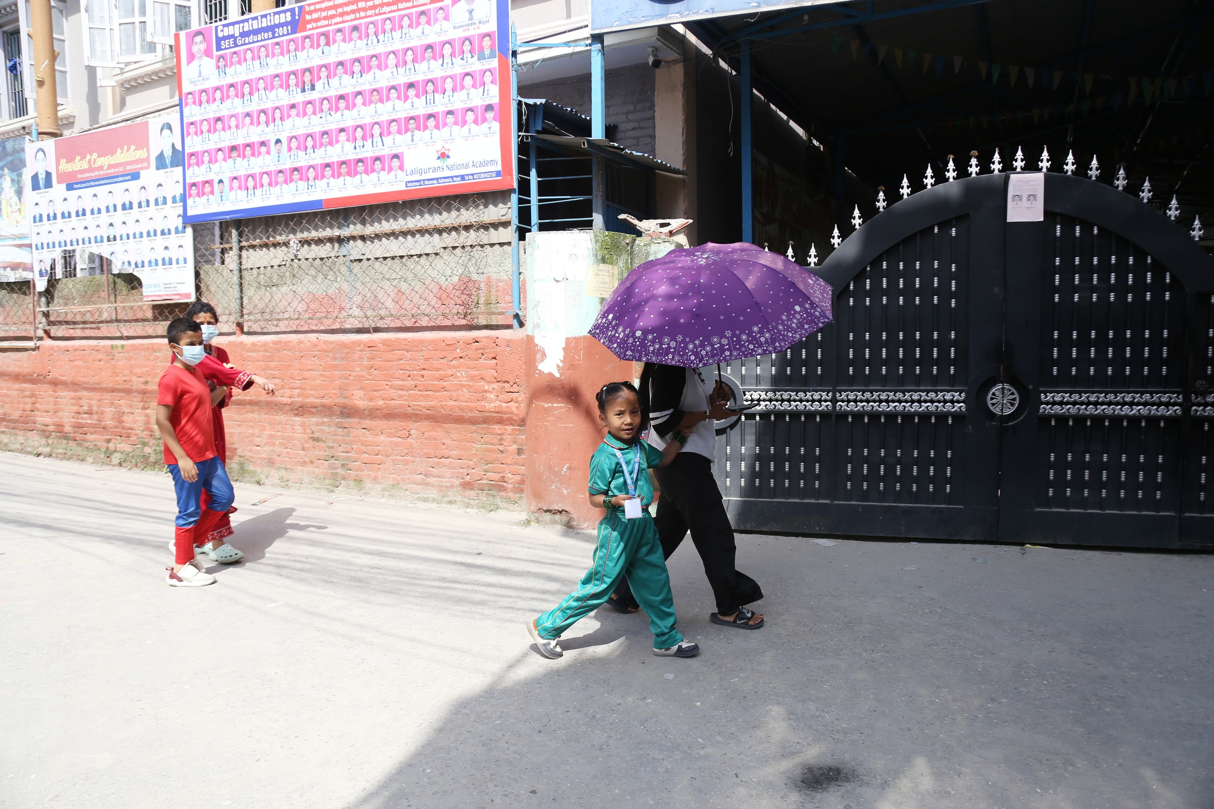 अनेरास्ववियु (क्रान्तिकारी)को शैक्षिक हड्ताल: कतै बन्द, कतै खुला (तस्वीरहरू)