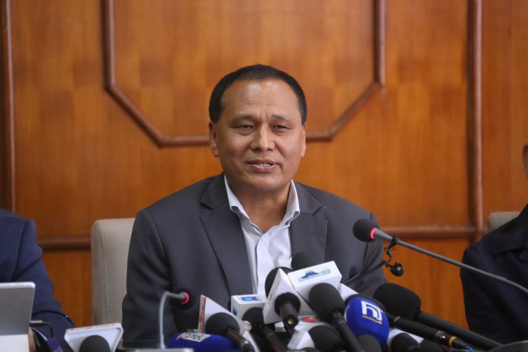 अन्तरदेशीय प्रसारण लाइनको लाभ प्राधिकरणले पनि पाउने ऊर्जा मन्त्रालयको दाबी