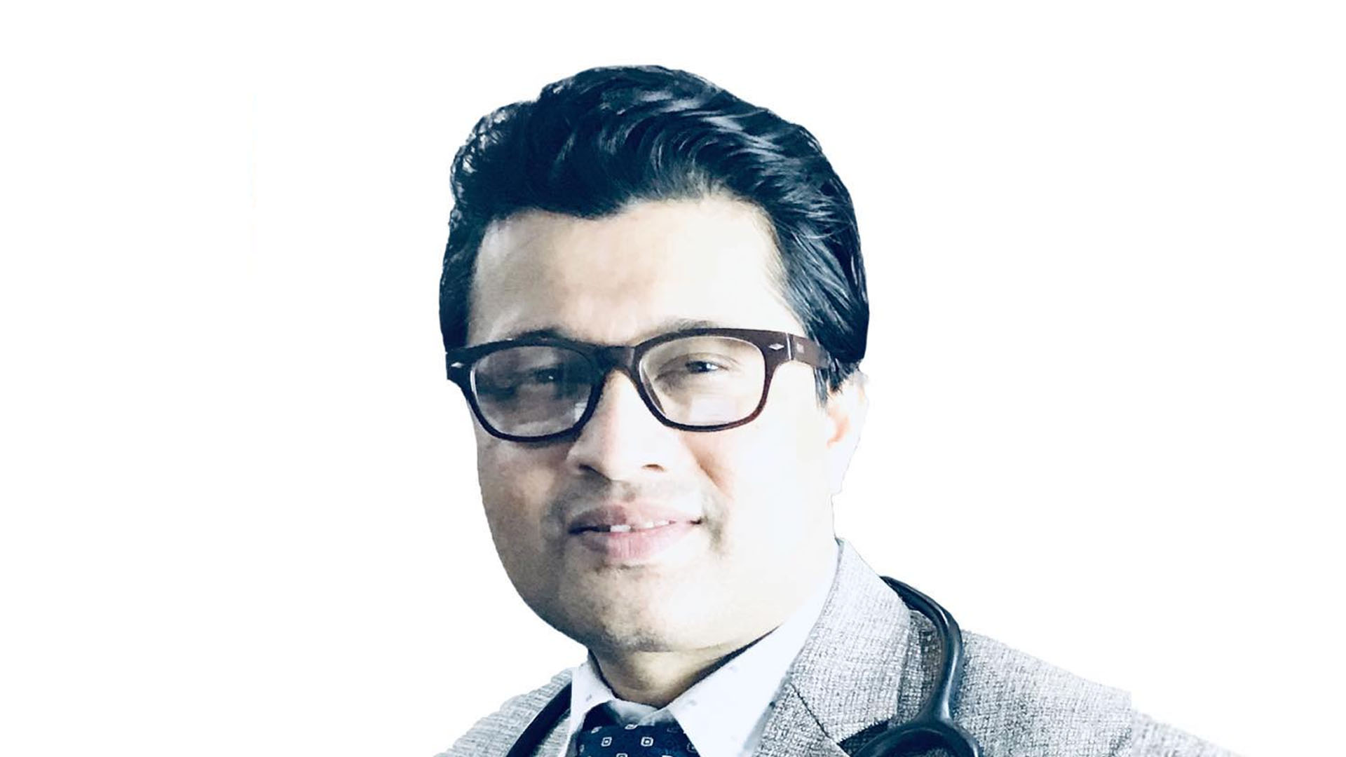 डाक्टरी छाडेर राजनीतिमा आएका लेखजंग थापा बने रुपन्देही-३ बाट रास्वपा उम्मेदवार