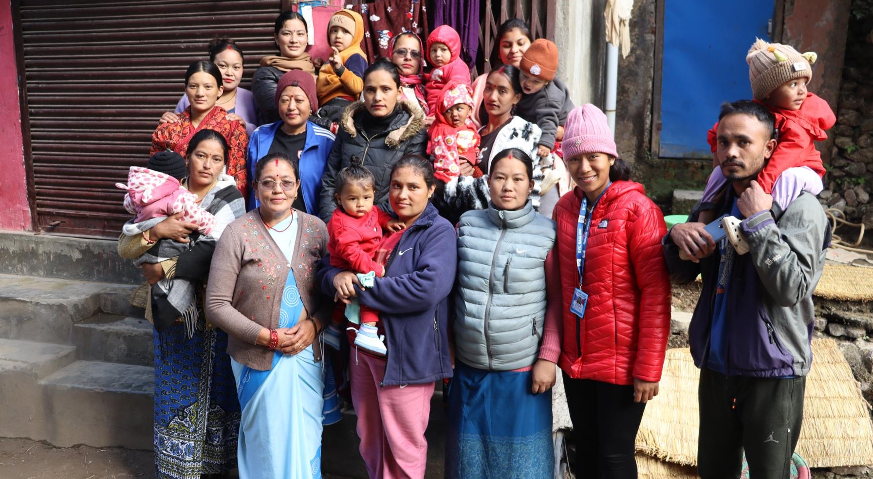 पुराना घरमा नयाँ पुस्तालाई हुर्काइरहेकी ‘महिला स्वयंसेविका’
