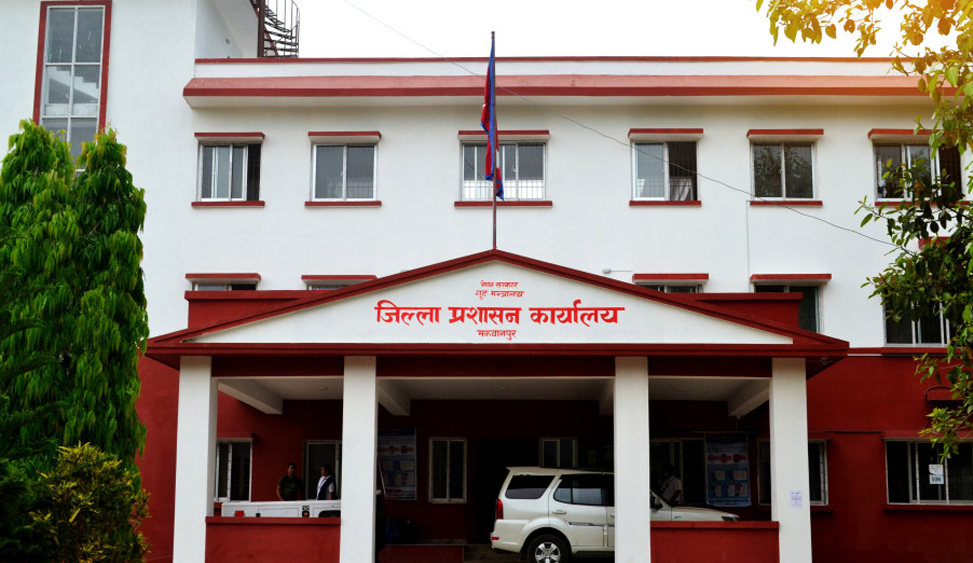 हेटौँडाको भाटभटेनीलाई सीडीओ कार्यालयले गर्‍यो जरिवाना