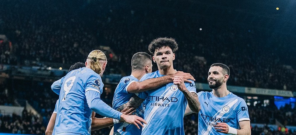 अंक दूरी कम गर्दै म्यानचेस्टर सिटी