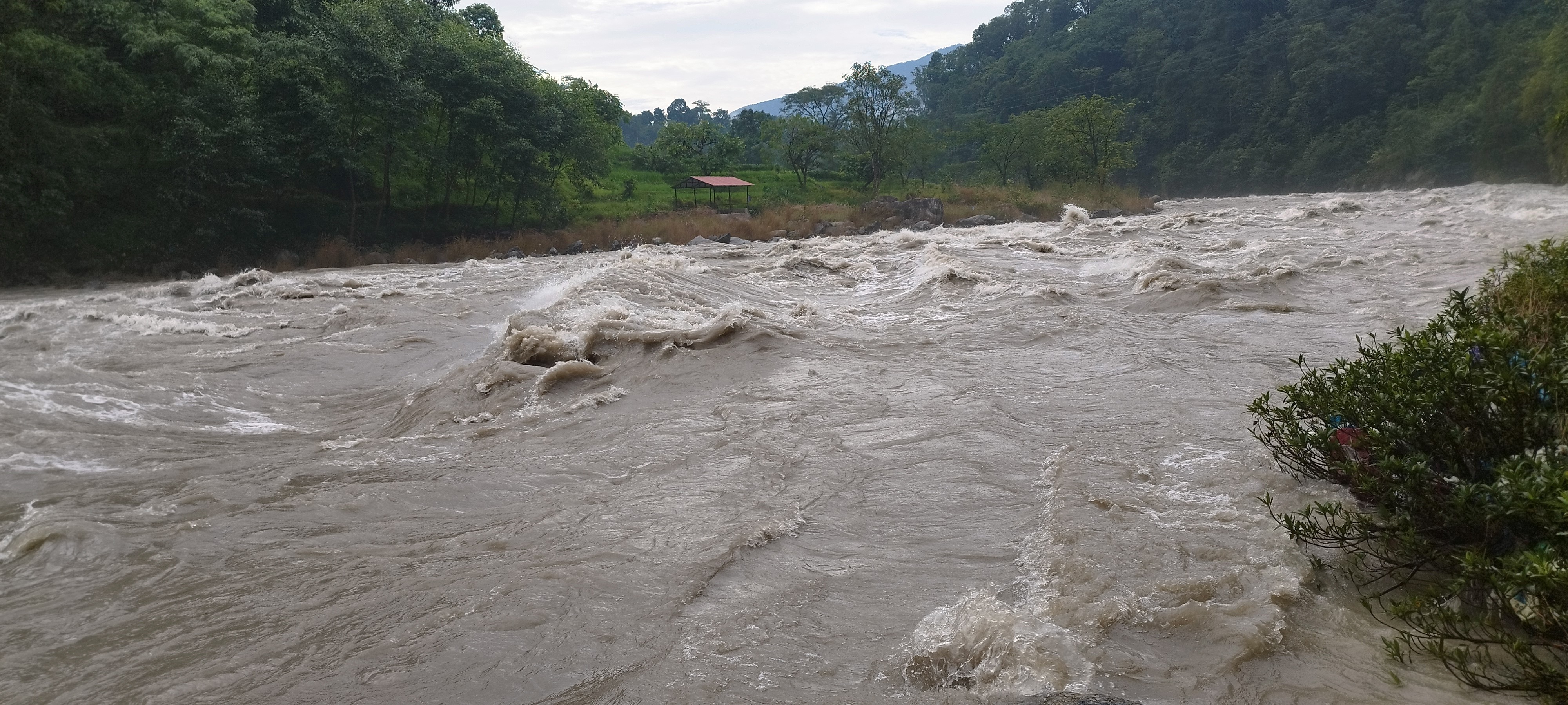 मनाङका हिमतालको जोखिममा मर्स्याङ्‌दी करिडोर