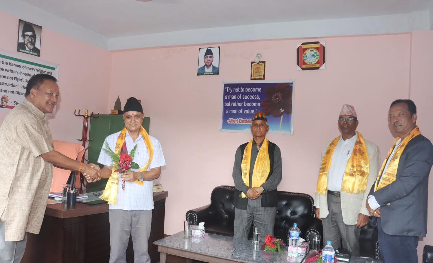 सत्ता गठबन्धनमा असमझदारी बढेपछि कर्णालीमा एमाले-कांग्रेस संयन्त्रको बैठक 