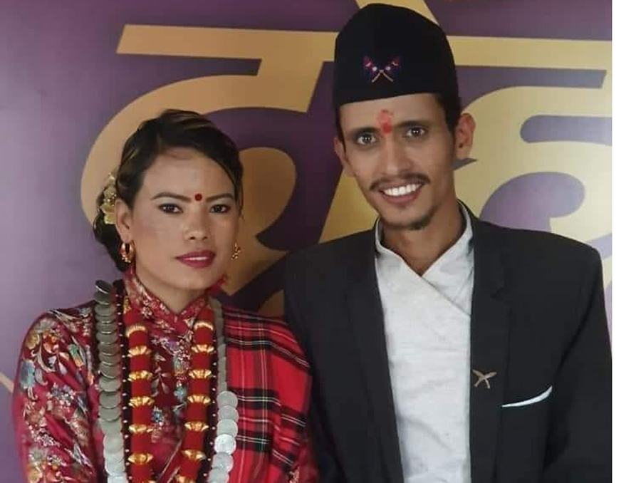 मीना र प्रकाशको जोडीले जित्यो 'दोहोरी च्याम्पियन'को उपाधि