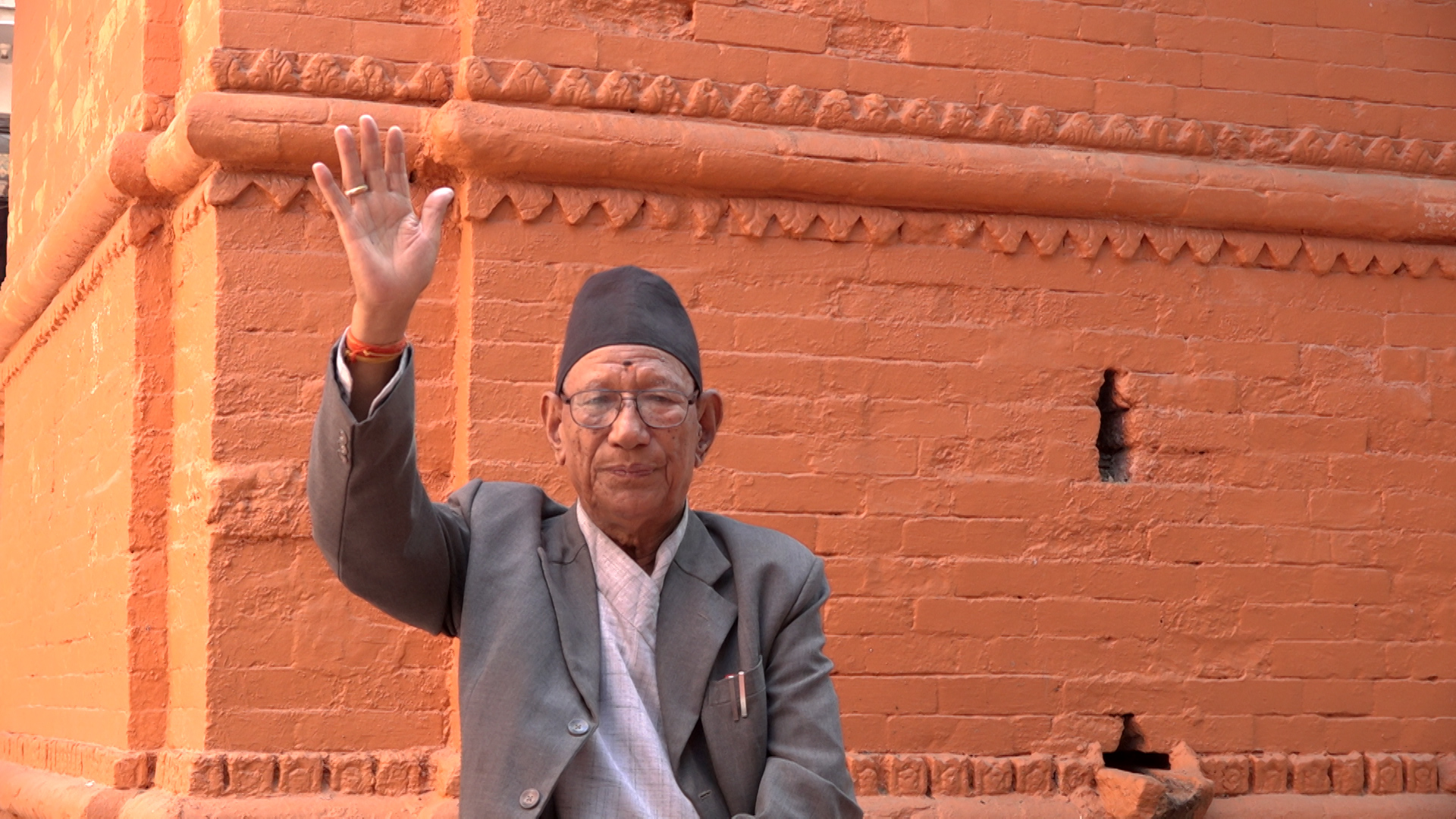 ११औँ पटक चुनाव जितेर गिनिजबुकमा नाम लेखाउन चाहन्छन् ८१ वर्षे 'वडाध्यक्ष बा' (भिडियाेसहित)