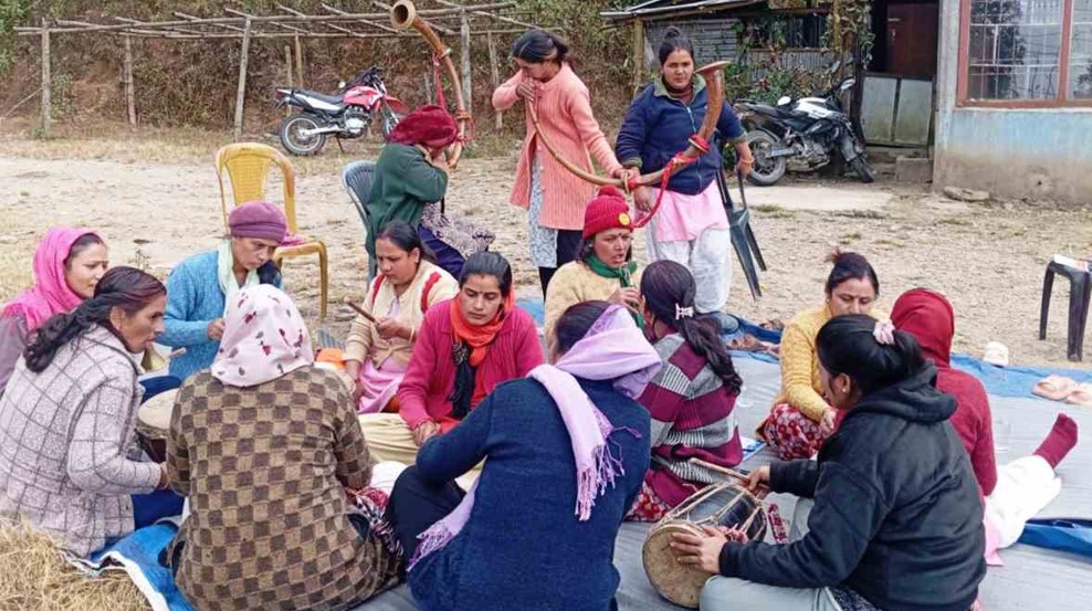 नौमती बजाउन सिक्दै रोङ गाउँपालिकाका महिला