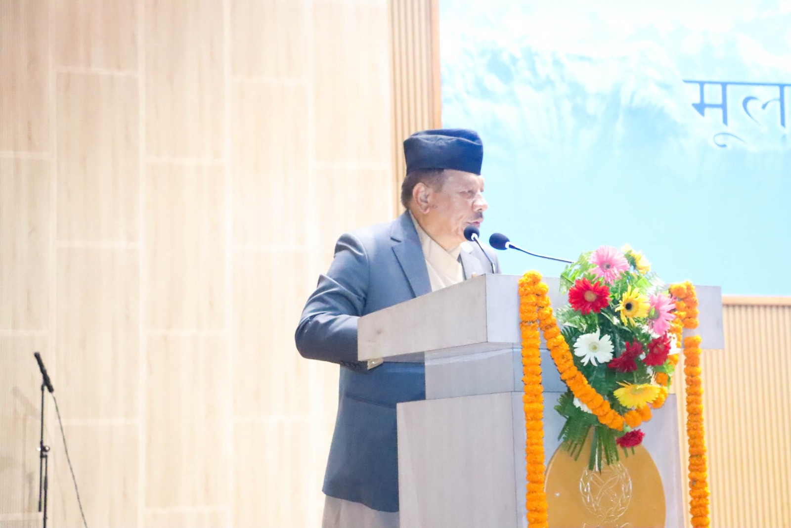 निजामती विधेयक कर्मचारीहरूको माग समेट्दै राजनीतिक सहमतिमै पारित हुनेछ: उपप्रधानमन्त्री सिंह
