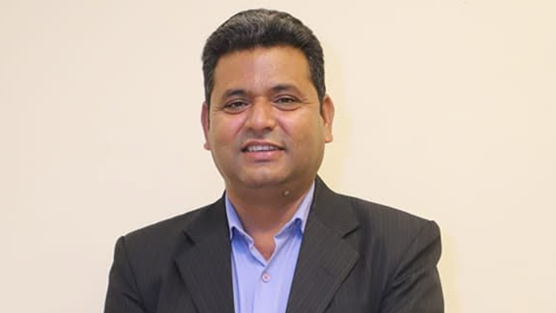 एमाले प्रचार विभाग प्रमुख आचार्यको प्रश्न– राहत कुहिने, जनता भोकै बस्ने अवस्था किन आयो ?