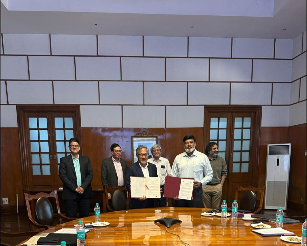 नेपाल विश्वविद्यालय र इन्डियन इन्स्टिच्युट अफ साइन्स बैंगलोरबीच सहकार्यको सहमति