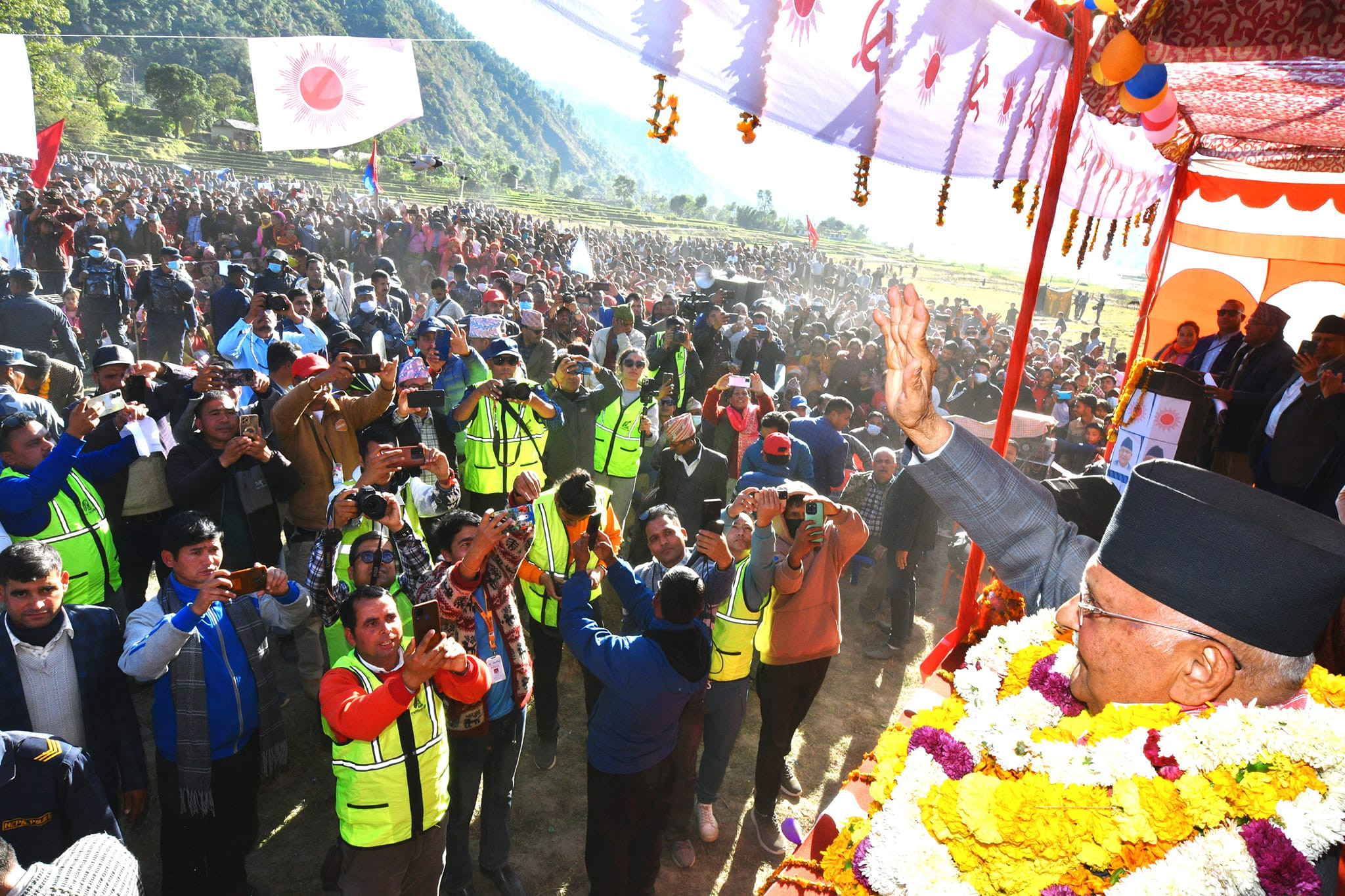 कर्णाली प्रवेश गर्‍यो एमालेको अभियान