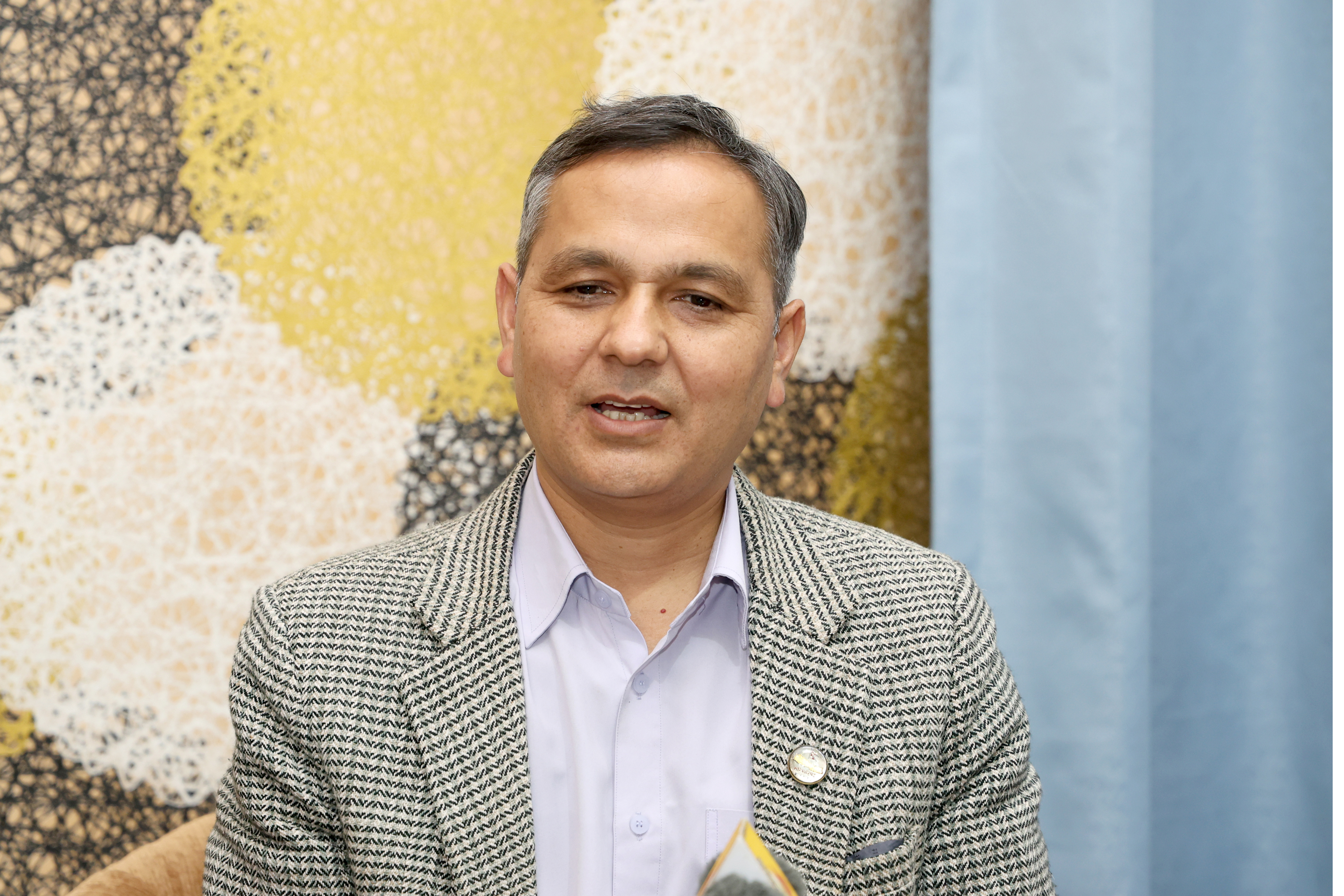 गृहमन्त्री अर्याल भन्छन्– प्रतिवेदन सार्वजनिक गर्ने कुरा भएको छैन, के गर्ने भनेर अध्ययन मात्रै भइरहेको हो