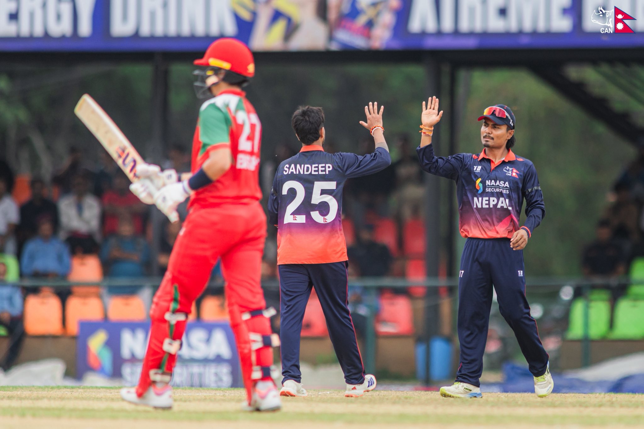 आईसीसी लिग– २ : नेपाललाई ओमानले दियो ३०६ रनको लक्ष्य