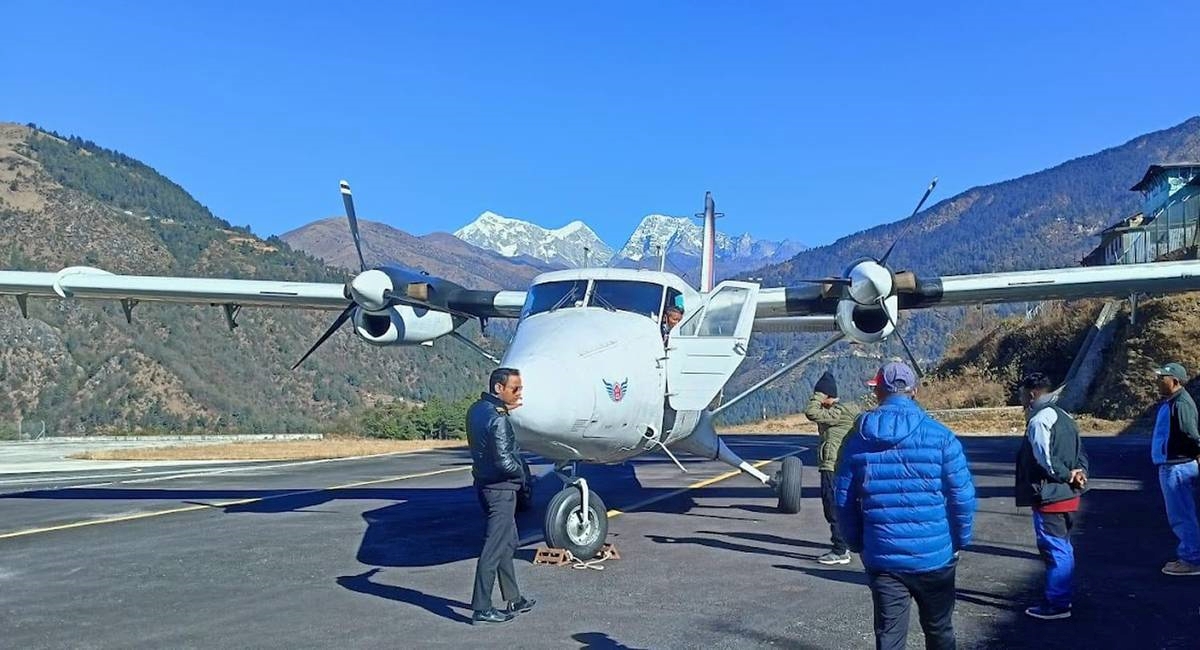 सोलुखुम्बुको फाप्लु विमानस्थलमा १७ दिनपछि भयो उडान
