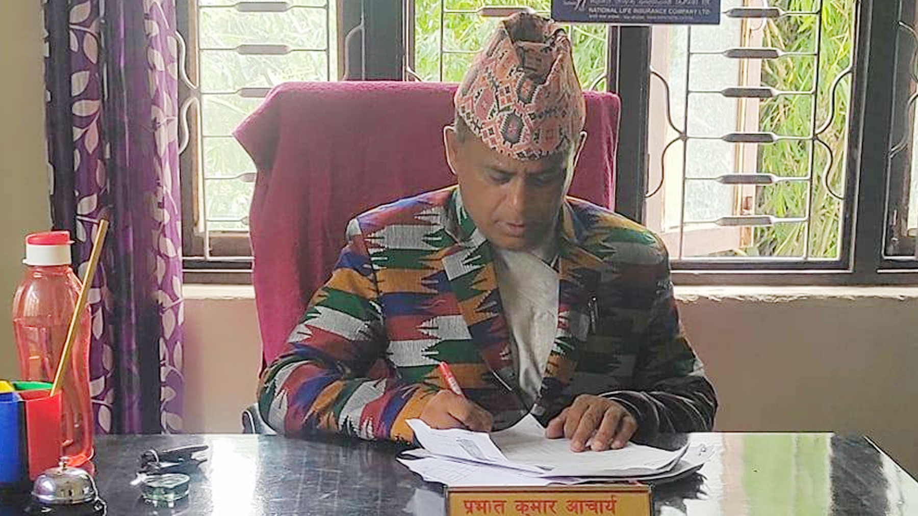 नेतृत्वविरुद्ध लागेको भन्दै एमालेले इटहरी– १७ का वडा अध्यक्षलाई पार्टीबाट निकाल्यो