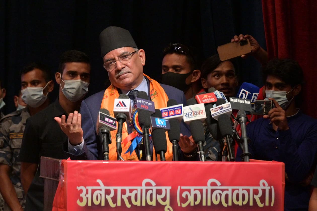 अखिल क्रान्तिकारीकाे अध्यक्षका आकांक्षीलाई प्रचण्डले बनाए पार्टीकाे केन्द्रीय सदस्य